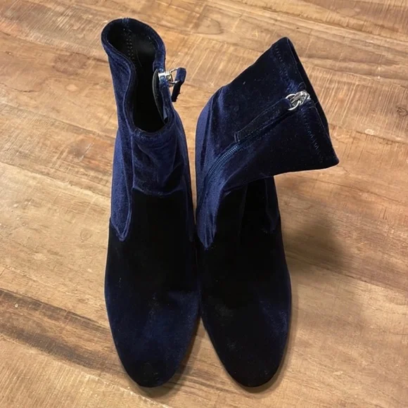 Steve Madden Edit Navy Velvet High Heel Mid-Calf Boots - Picture 4 of 9